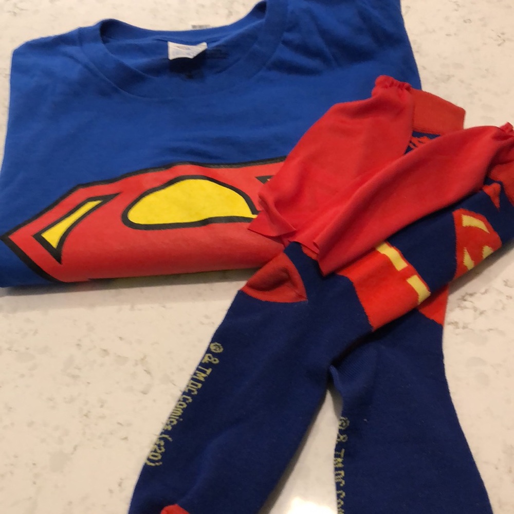 New with tags Superman shirt with cape and socks